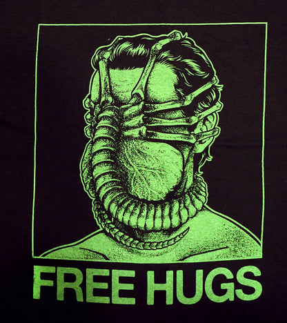 Free Hugs - T-shirt